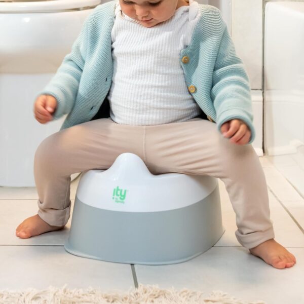 ity by Ingenuity Ready Set Go - Bacinilla o entrenamiento de baño con recipiente extraíble, antideslizante, base ancha estable