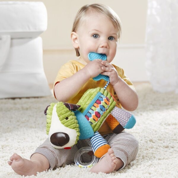 Juguete de Actividad y Mordedor Skip Hop Bandana Buddies – Cachorro Multisensorial con Sonajero y Texturas