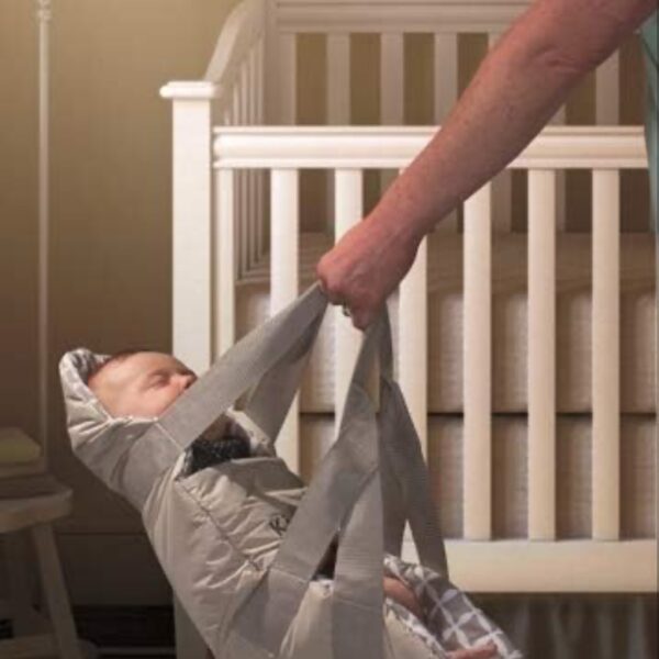 KidCo Swingpod - Columpio Portátil y Envoltorio para Bebés, Gris