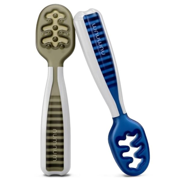 NumNum - Juego de 2 pre cucharas de entrenamiento para bebés y niños a partir de 6 meses (azul y verde musgo)