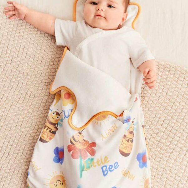 Saco de Dormir o swaddle para Bebé con Estampado de Abejas – Suave, Cómodo y Certificado Oeko-Tex