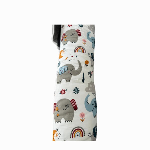 Tumbona o nido portátil plegable con zipper para bebé - Elefantes y arcoíris (78 cm x 48 cm)
