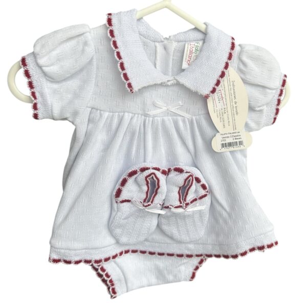 Conjunto Blanco con Detalles Rojos Filato Italiano con Zapatitos