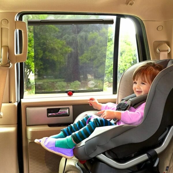 SafeFit SafeTemp-Parasol Retráctil Extra Ancho para Ventana de Auto – Protección UV para Bebé (40.6 × 45.7 cm), una unidad