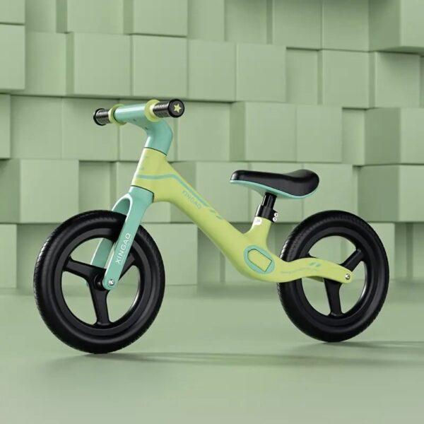 Bicicleta de Equilibrio para Niños de 18 meses A 6 Años con Asiento Ajustable, Bicicleta Sin Pedales Muy Ligera de fibra de vidrio, con llantas sólidas airless anti pinchazos, 12 pulgadas, verde y turquesa