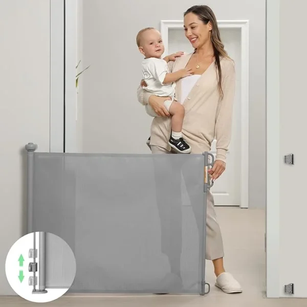 Puerta de seguridad infantil Momcozy para interiores o exteriores 140cm, Gris