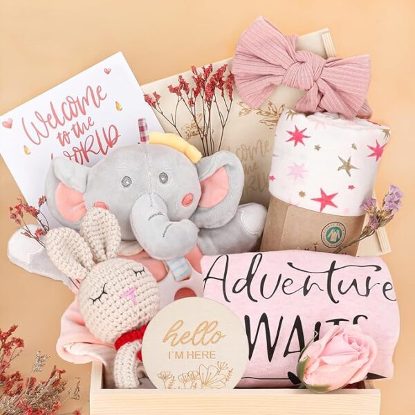 Set de Regalo para Bebé Niña 8 Piezas | Body de Algodón, Manta Muselina, Manta de Apego, Sonajero y Caja de Regalo