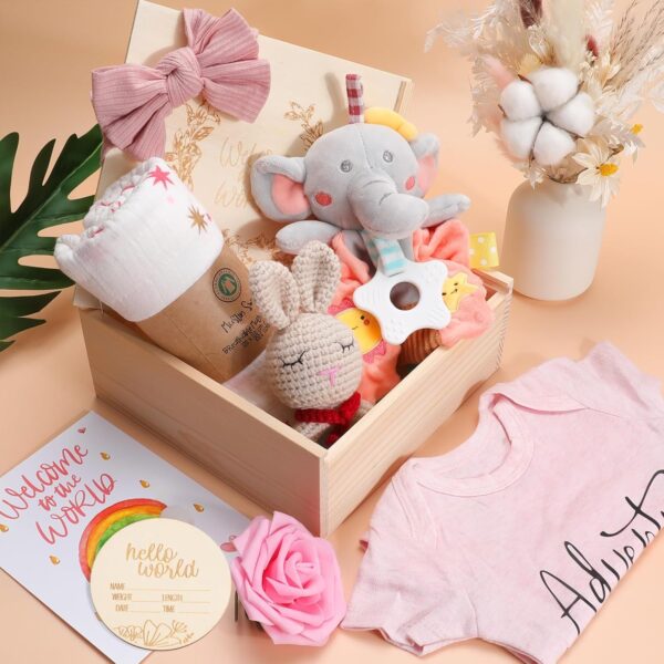 Set de Regalo para Bebé Niña 8 Piezas | Body de Algodón, Manta Muselina, Manta de Apego, Sonajero y Caja de Regalo